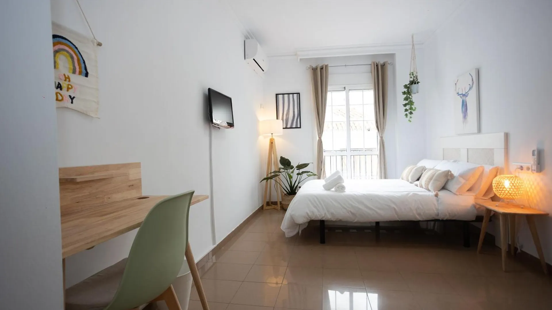 Naim Guest House Nerja Spain