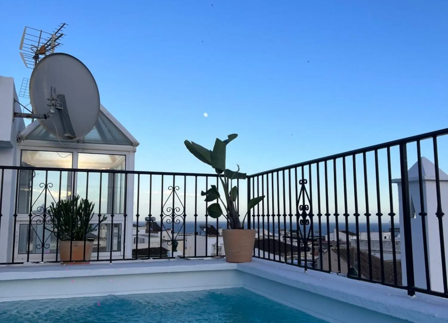 Naim Guest House Nerja 0*,  Spagna
